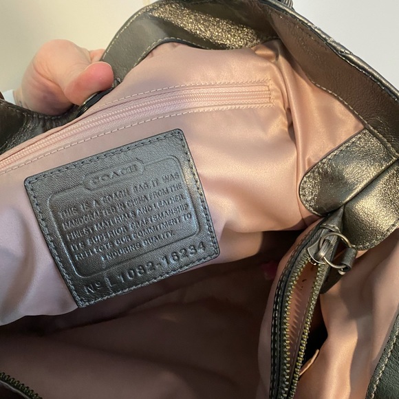 Grey Coach Leather Shoulder Bag - Picture 5 of 7